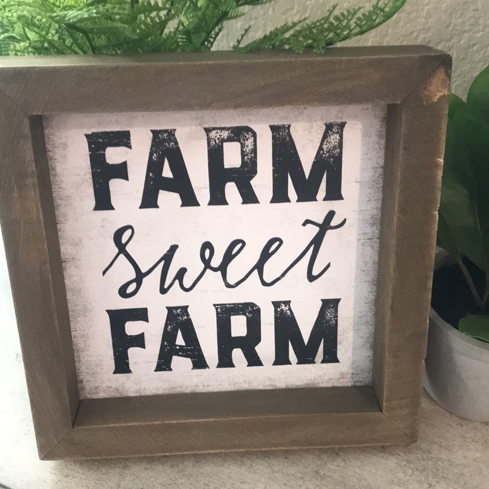 Rustic Farmhouse tabletop/wall decor - Picture 2 of 10